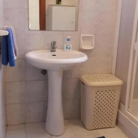 Da Cristina شاكا