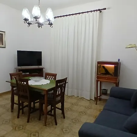 Da Cristina شقة *